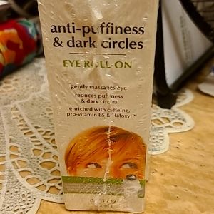 Top care anti puffness